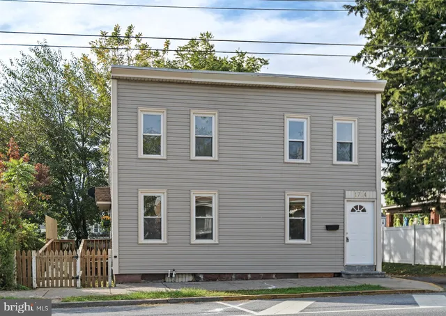 $219,990 | 1714 Chestnut Street, Lebanon, PA 17042