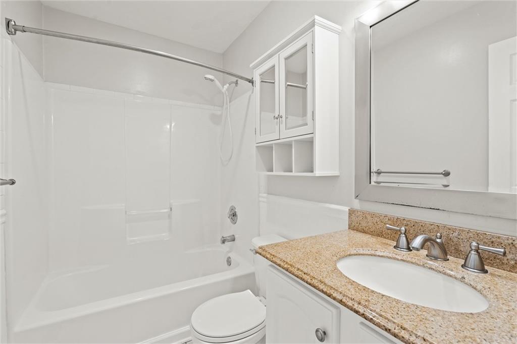 741 Southwest Windsong Circle Lee's Summit, MO 64082 - Photo 22 of 41