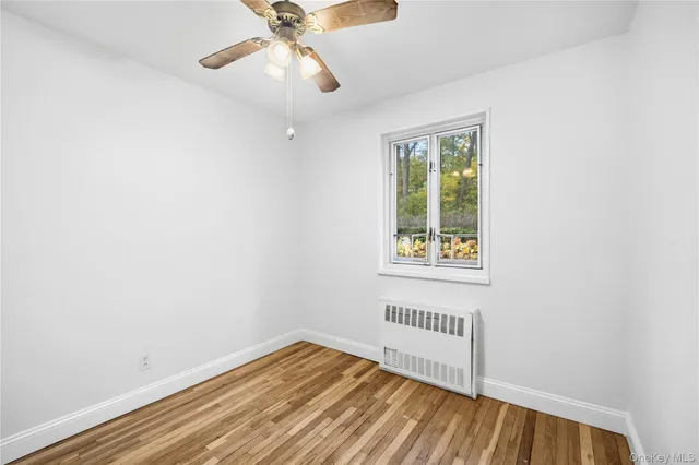 $359,000 | 228-08 Stronghurst Avenue, Unit LOWR | Bellerose