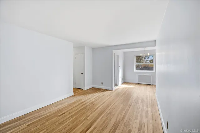 $359,000 | 228-08 Stronghurst Avenue, Unit LOWR | Bellerose