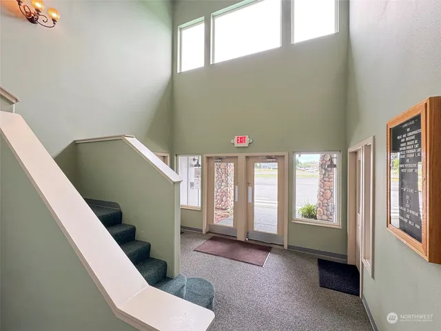 $1,100 | 502 South Still Road, Unit 201, Sequim, WA 98382