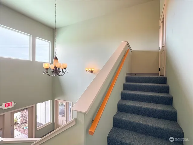 $1,100 | 502 South Still Road, Unit 201, Sequim, WA 98382