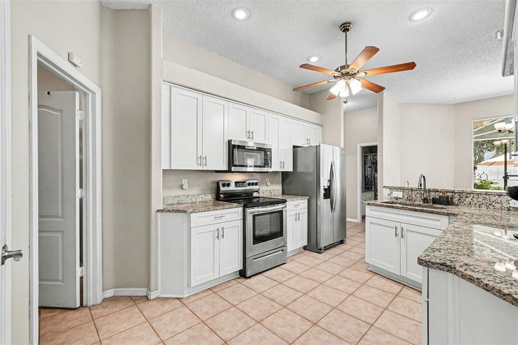 3944 Lema Drive Spring Hill, FL 34609 - Photo 14 of 37