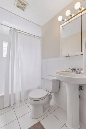 $450,000 | 1962 West Saunders Avenue, St. Paul, MN 55116