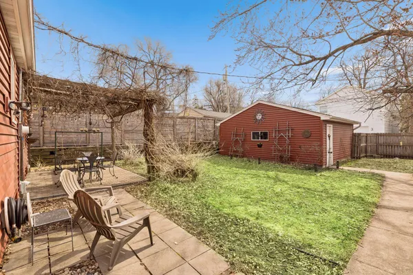 $450,000 | 1962 West Saunders Avenue, St. Paul, MN 55116