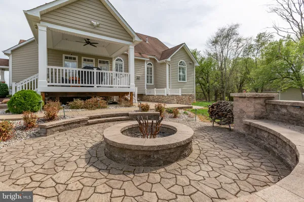 $850,000 | 11410 Stacy Crossing Way, Fredericksburg, VA 22407