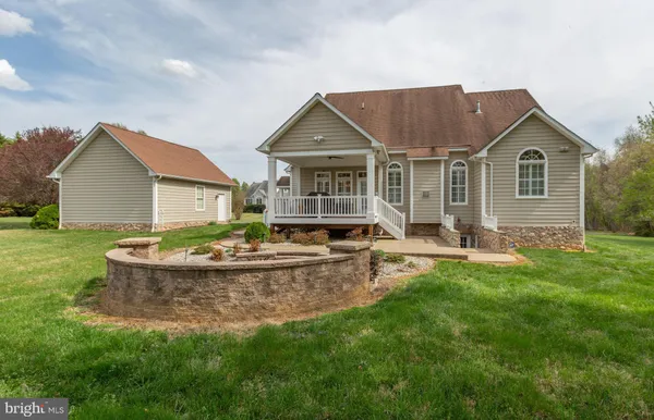 $850,000 | 11410 Stacy Crossing Way, Fredericksburg, VA 22407