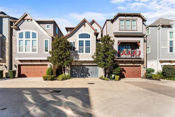 $2,750 | 2720 Church Wood Drive, Houston, TX 77082