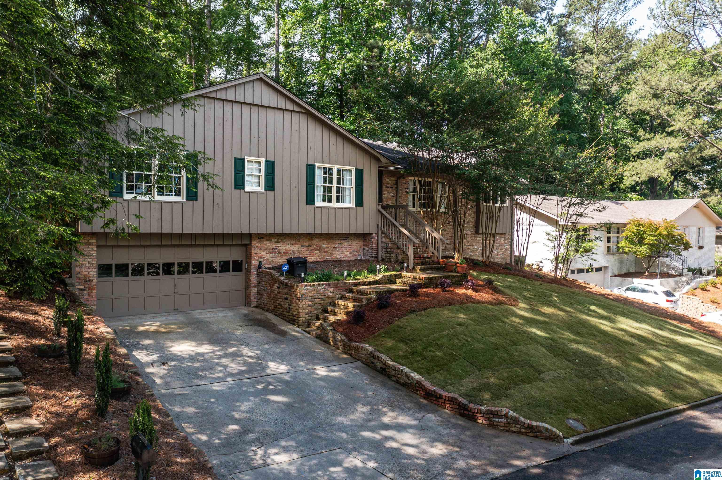 4121 Winston Way Birmingham, AL 35213 - Photo 4 of 45
