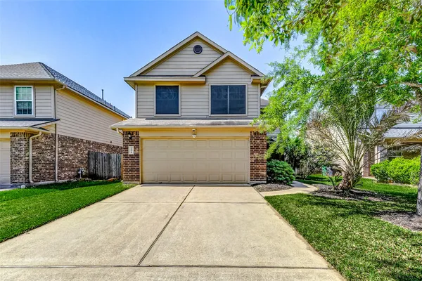 $2,400 | 11018 Avon Brook Lane, Houston, TX 77034