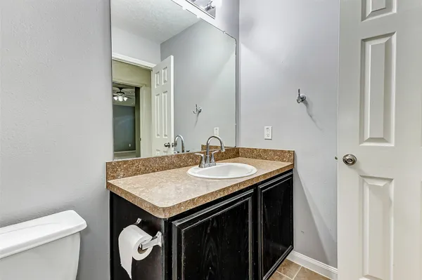 $2,400 | 11018 Avon Brook Lane, Houston, TX 77034