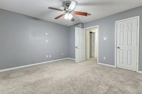 $2,400 | 11018 Avon Brook Lane, Houston, TX 77034