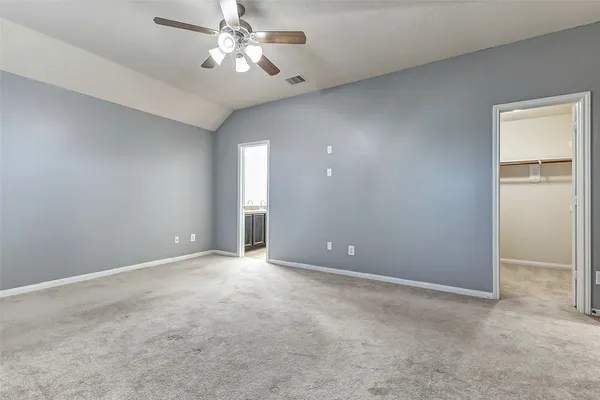 $2,400 | 11018 Avon Brook Lane, Houston, TX 77034