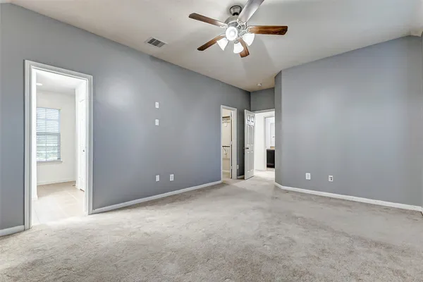 $2,400 | 11018 Avon Brook Lane, Houston, TX 77034