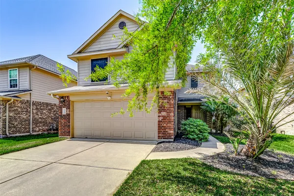 $2,400 | 11018 Avon Brook Lane, Houston, TX 77034