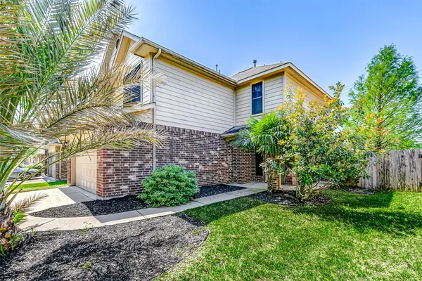 $2,400 | 11018 Avon Brook Lane, Houston, TX 77034