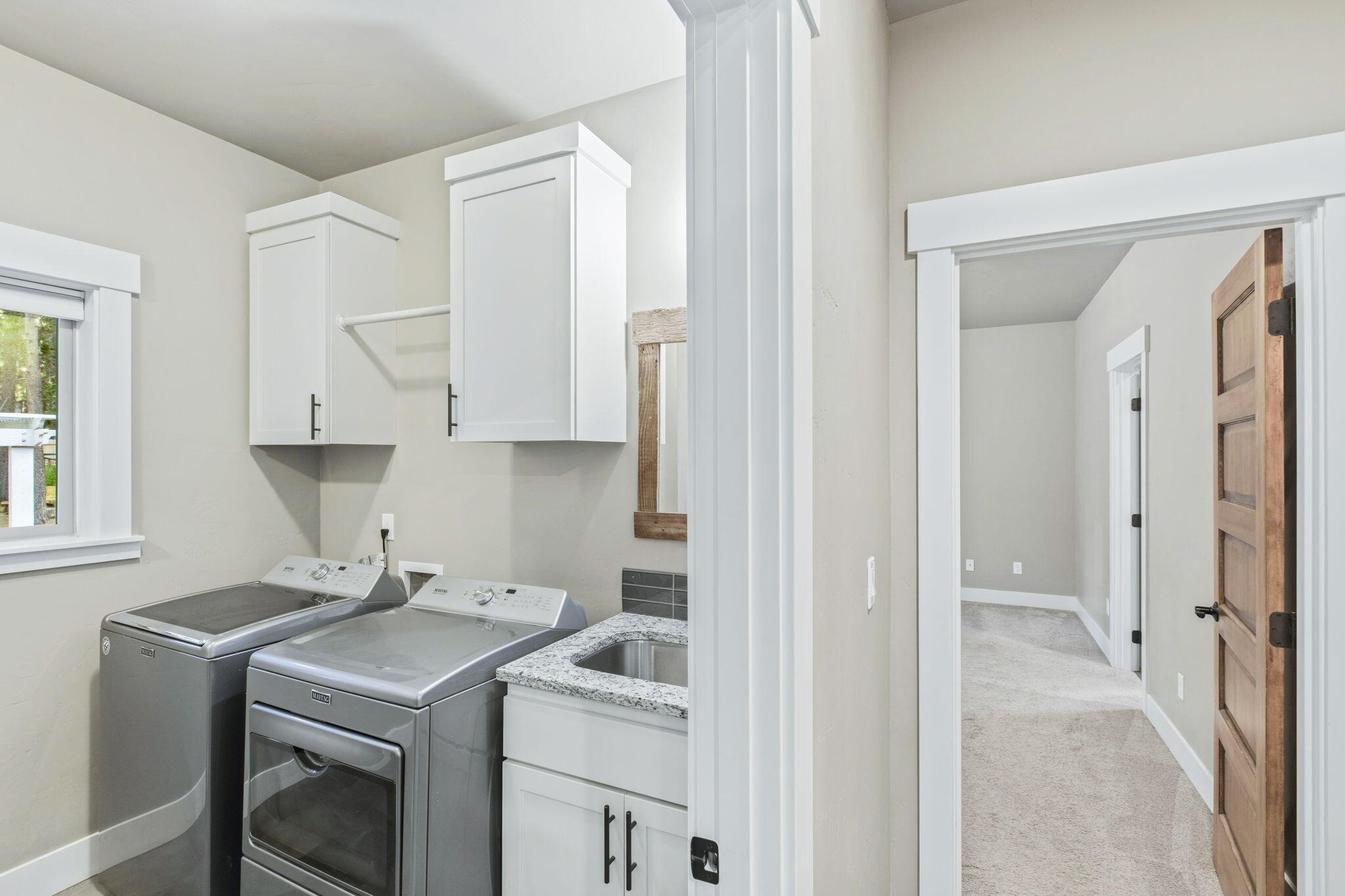 16907 Indio Road Bend, OR 97707 - Photo 20 of 46