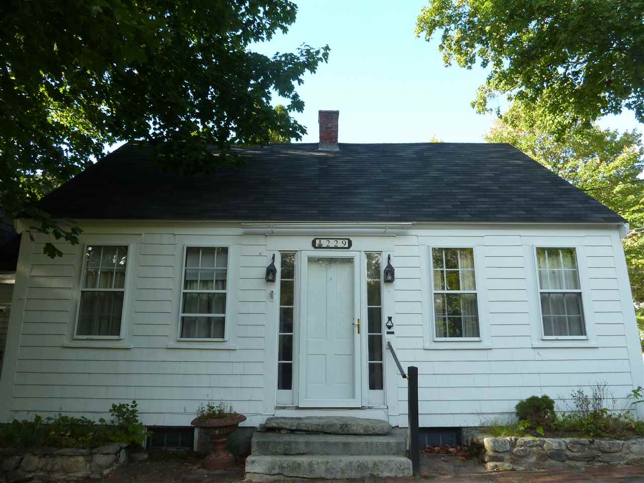 229 Gilman's Corner Road Alton, NH 03809 - Photo 12 of 23