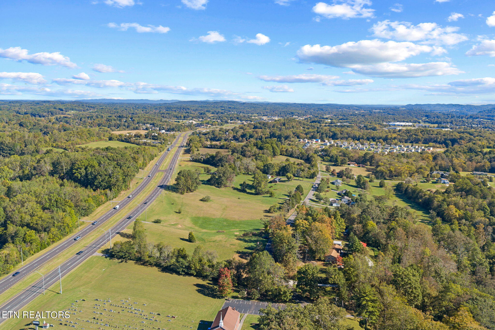Sinking Springs Road Clinton, TN 37716 - Photo 2 of 21 3-web-or-mls-Sinking Springs--4