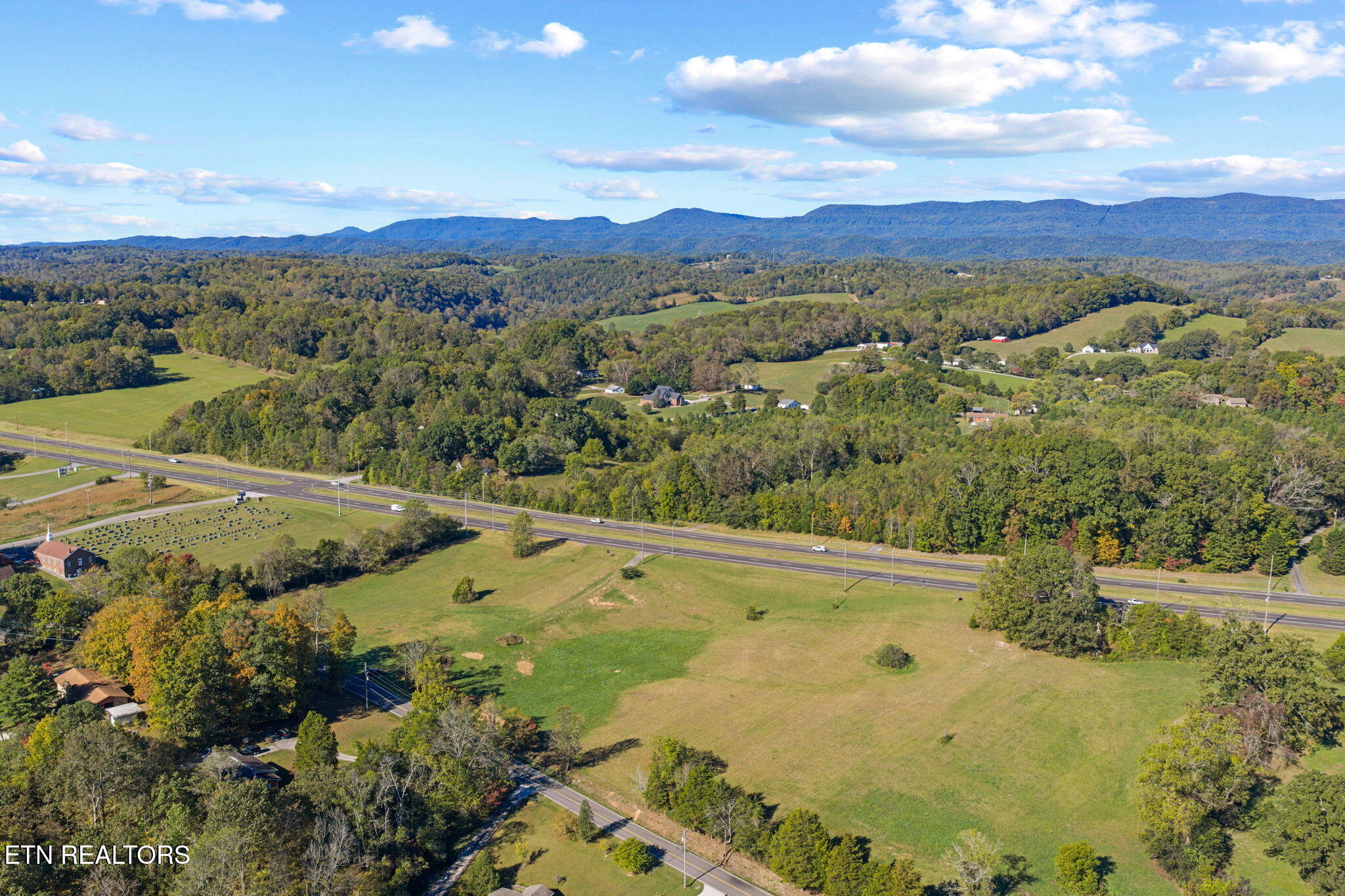 Sinking Springs Road Clinton, TN 37716 - Photo 9 of 21 7-web-or-mls-Sinking Springs--8