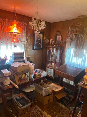 $64,500 | 615 North Drive, East Alton, IL 62024