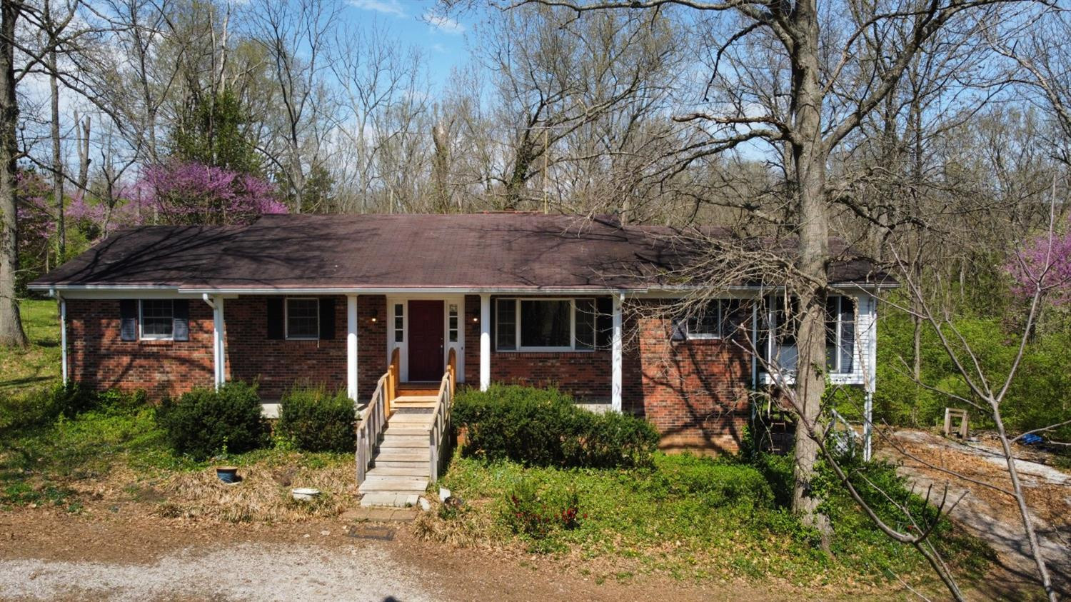 4194 Delaney Ferry Road Versailles, KY 40383 - Photo 1 of 24 Photo 1