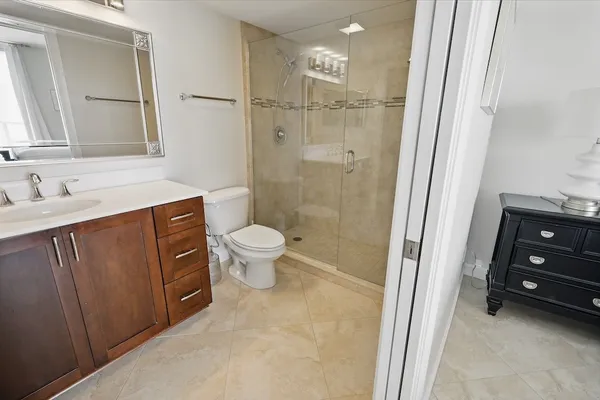 $10,000 | 3554 Ocean Drive, Unit 504N, Vero Beach, FL 32963