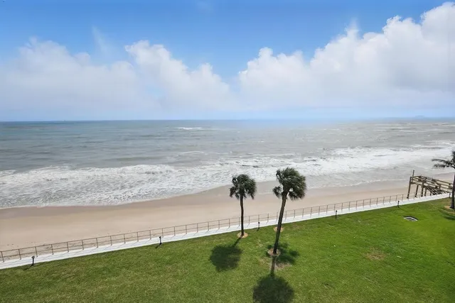 $6,000 | 3554 Ocean Drive, Unit 504N, Vero Beach, FL 32963