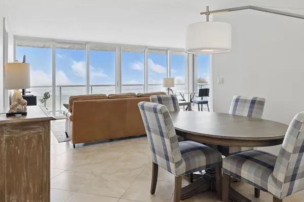 $10,000 | 3554 Ocean Drive, Unit 504N, Vero Beach, FL 32963