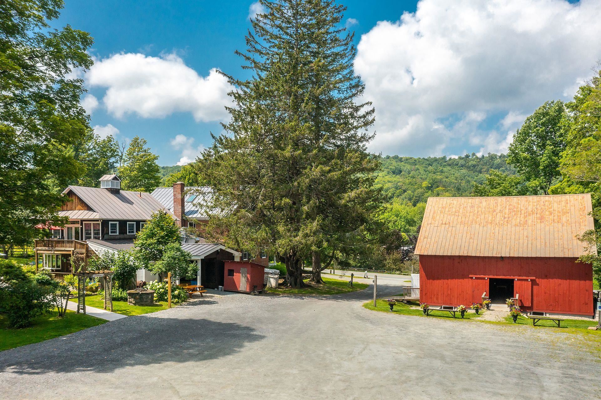 5518 Highway 12 Barnard, VT 05091 - Photo 12 of 48