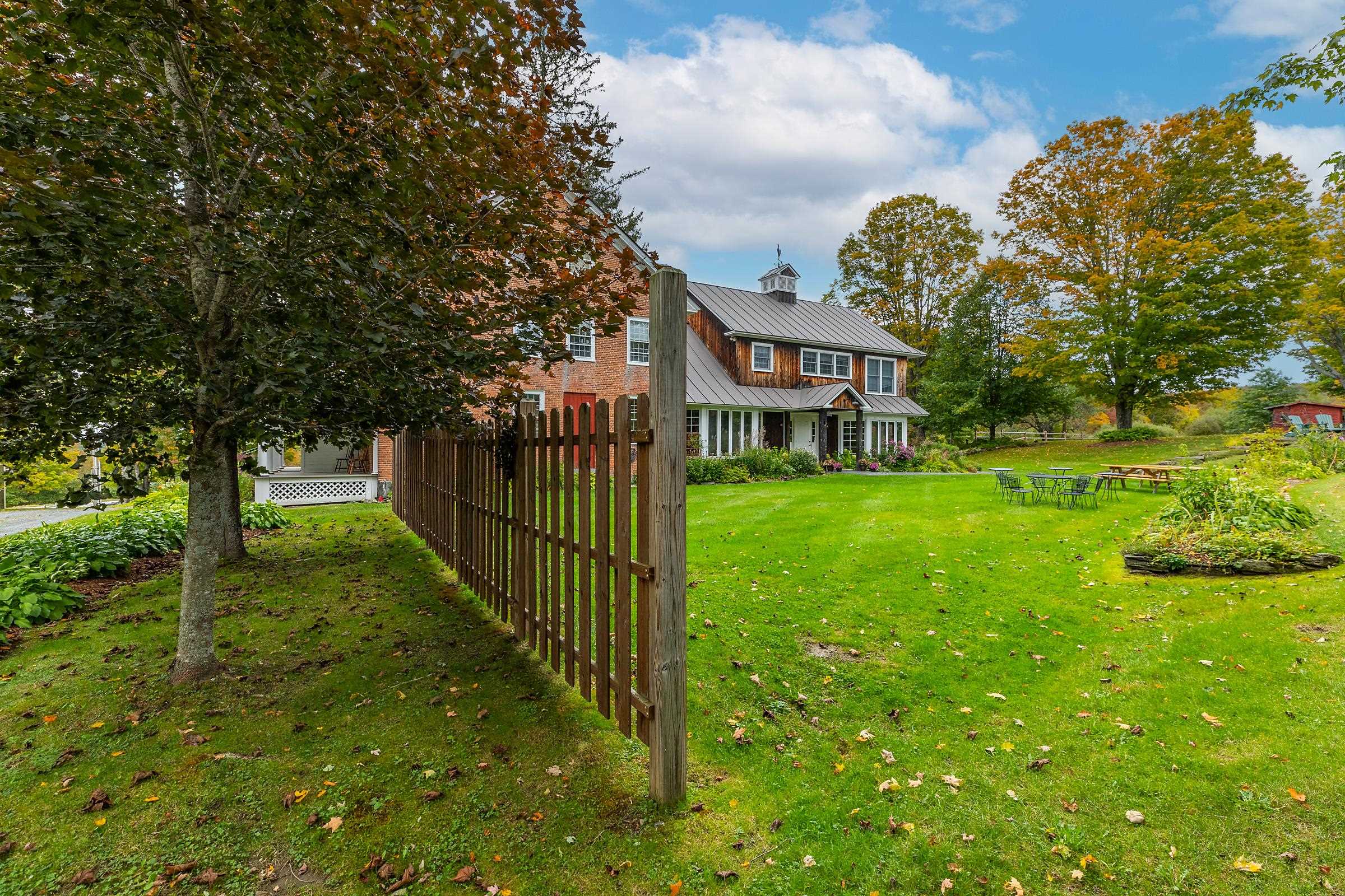 5518 Highway 12 Barnard, VT 05091 - Photo 6 of 48