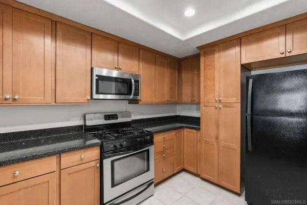 $3,500 | 1898 Matin Circle, Unit 189, San Marcos, CA 92069