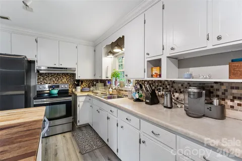 a kitchen with lots of counter top space