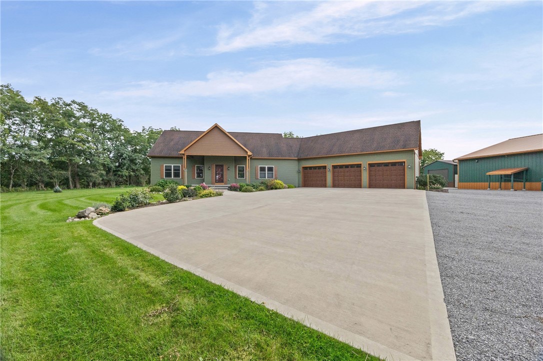 8293 Lake Street Road Le Roy, NY 14482 - Photo 2 of 50 Gallery Image 2
