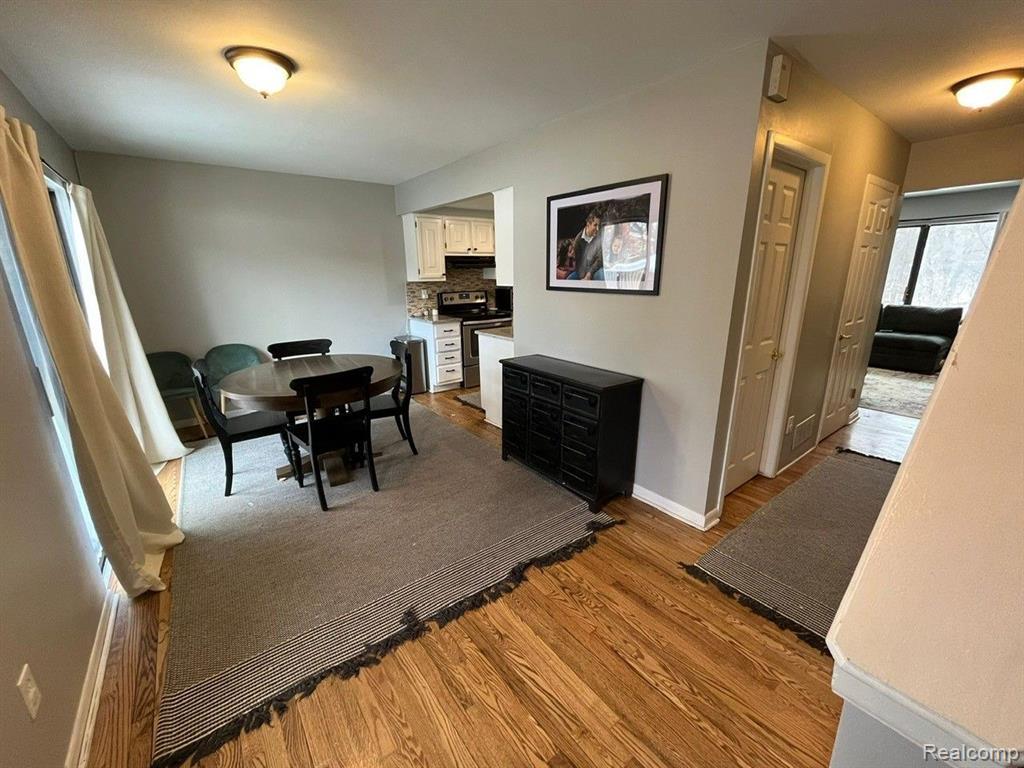 1403 Oakbrook Rochester Hills Rochester, MI 48307 - Photo 8 of 16