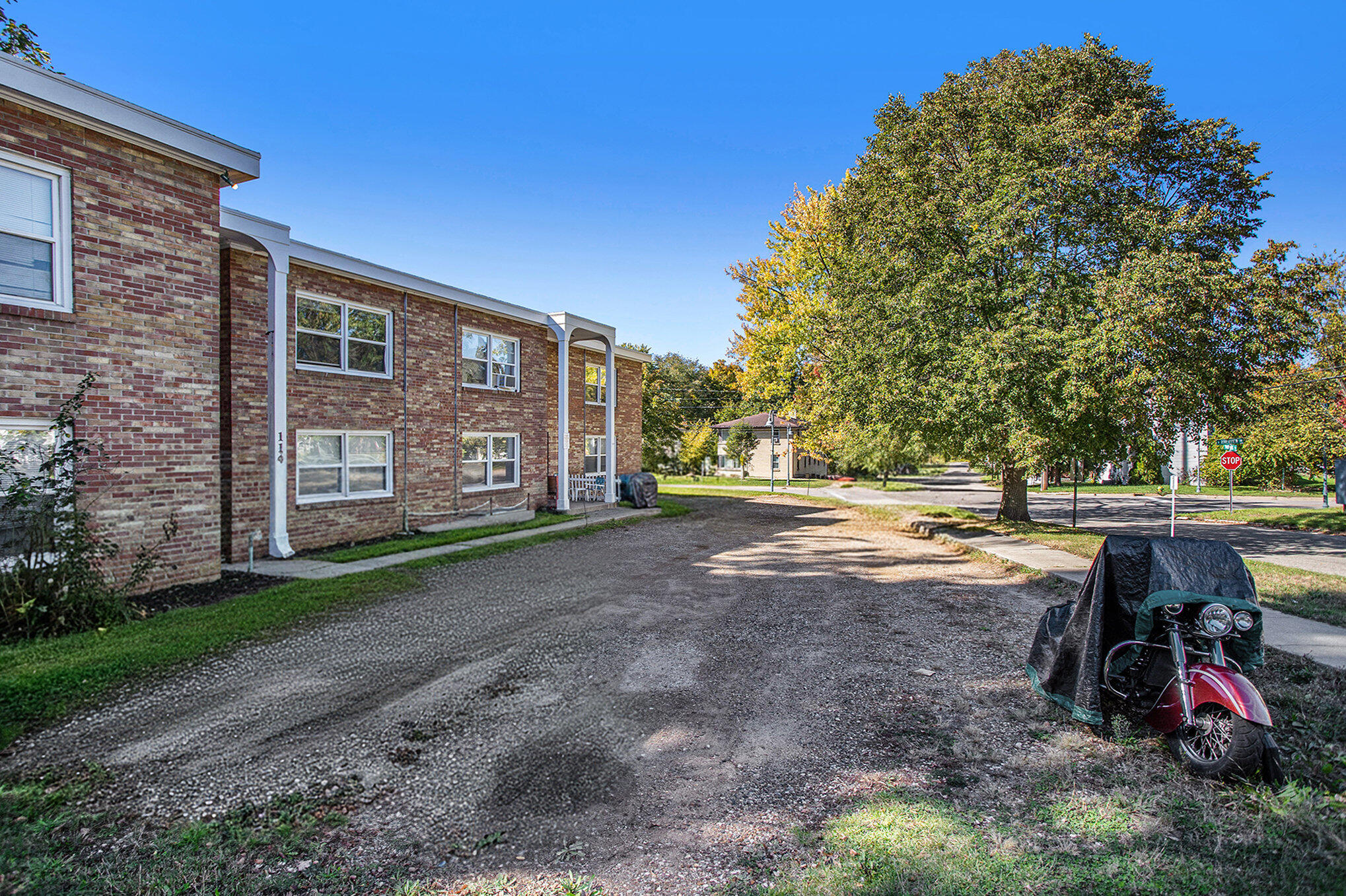 114 East Thomas Street Parchment, MI 49004 - Photo 4 of 10 004_114_e_thomas_st_parchment_mi_49004_1