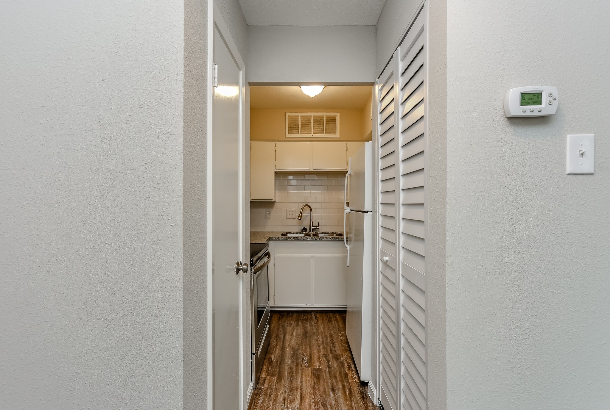 4040 San Felipe Street, Unit 270 Houston, TX 77027 - Photo 16 of 37