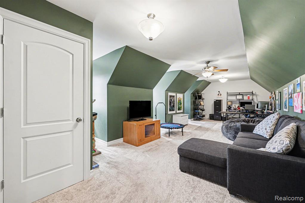 55256 Lee Road New Hudson, MI 48165 - Photo 21 of 28