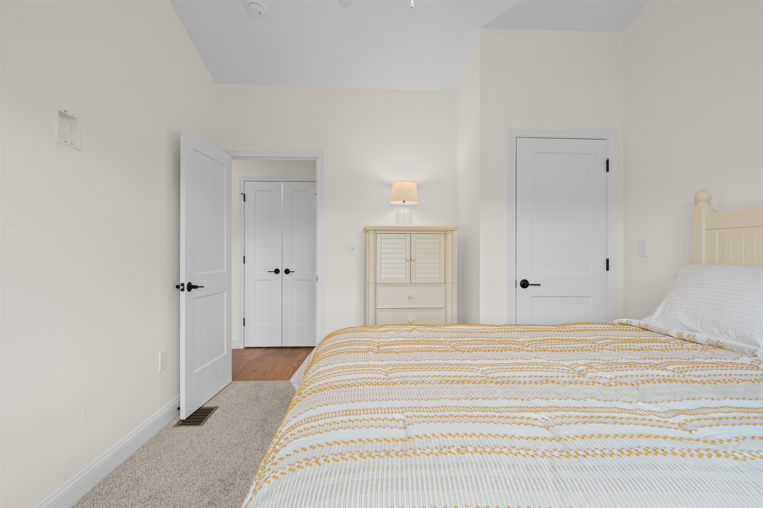 7 Ryan Road, Unit B Thornton, NH 03285 - Photo 27 of 40