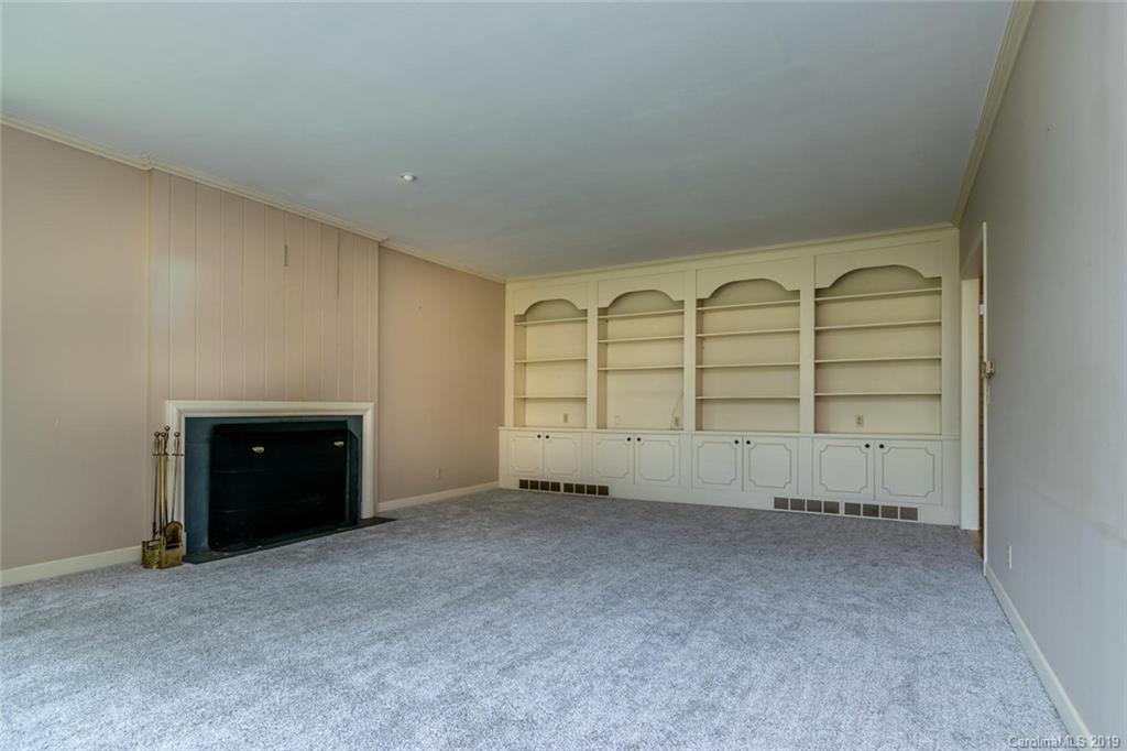 625 Hooper Creek Road Tryon, NC 28782 - Photo 8 of 42