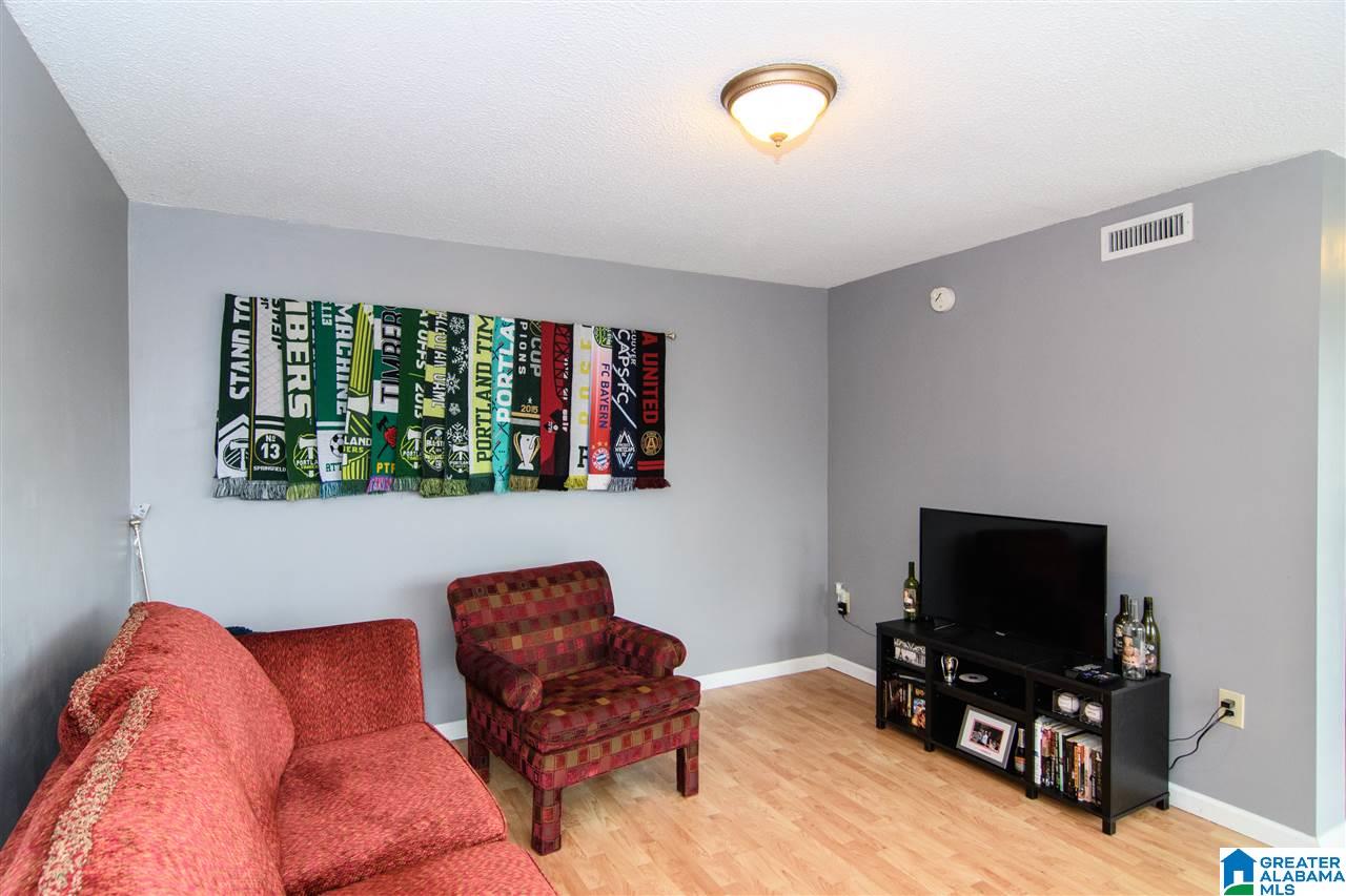 2990 Rhodes Circle South, Unit 217 Birmingham, AL 35205 - Photo 6 of 22
