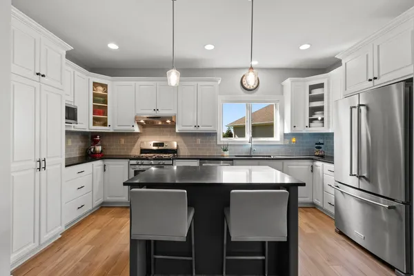 $449,900 | 1724 Remington Ridge Way, De Pere, WI 54115
