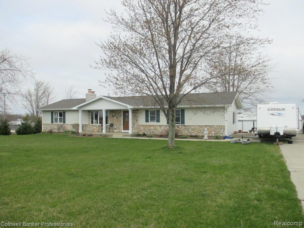 4101 Barnes Road North Branch, MI 48461 - Photo 1 of 90 IMG_1036.jpg