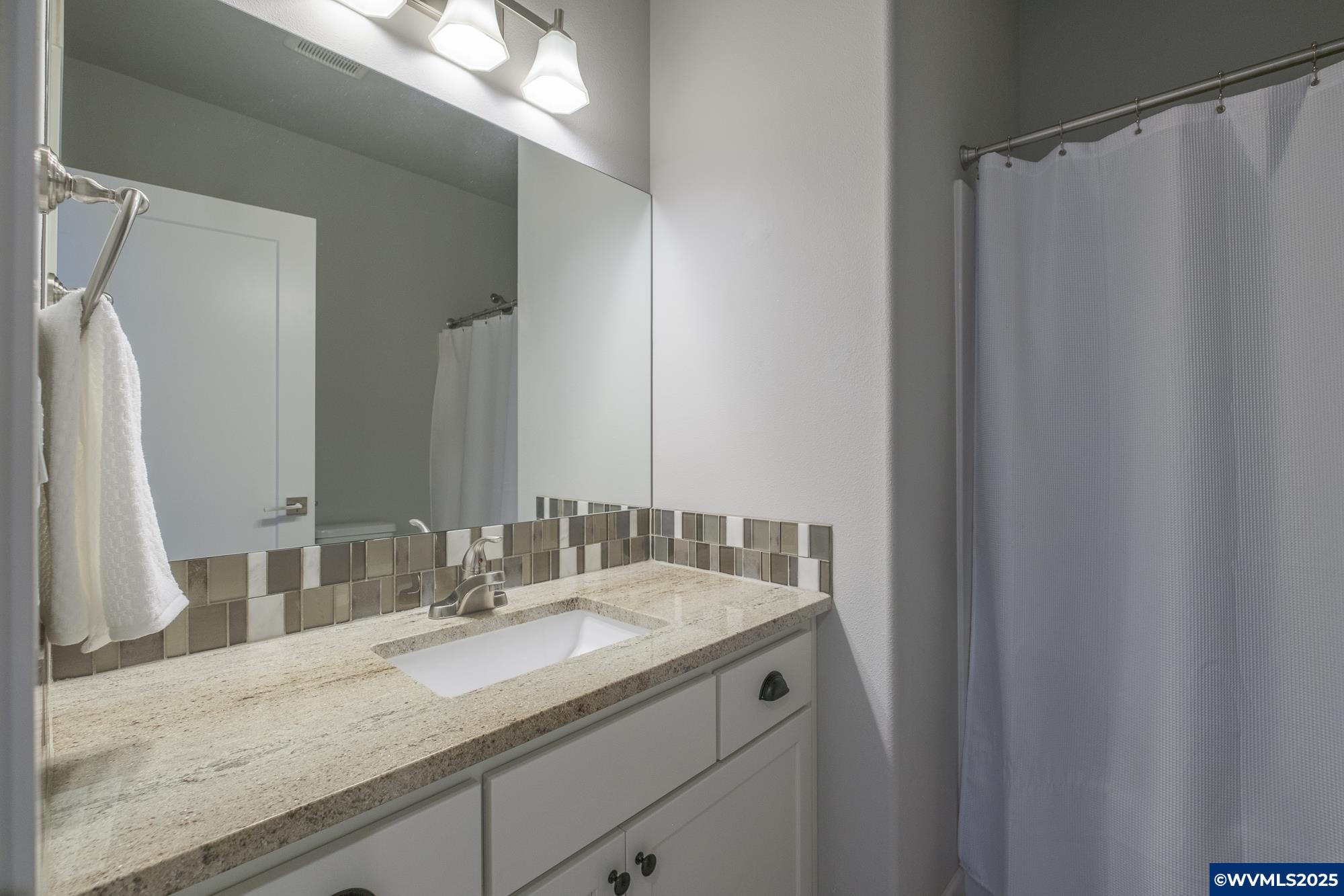 5839 Northeast Tuscan Loop Albany, OR 97321 - Photo 43 of 50 Gallery Image 43