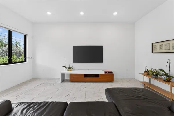 $11,500 | 8267 Southwest 120th Terrace, Miami, FL 33156