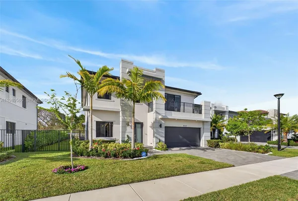 $11,500 | 8267 Southwest 120th Terrace, Miami, FL 33156