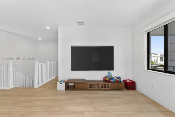 $11,500 | 8267 Southwest 120th Terrace, Miami, FL 33156