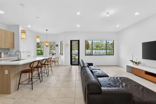 $11,500 | 8267 Southwest 120th Terrace, Miami, FL 33156