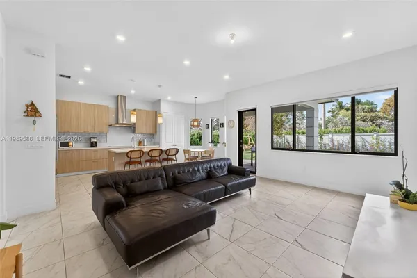 $11,500 | 8267 Southwest 120th Terrace, Miami, FL 33156