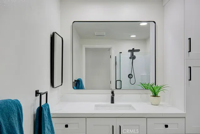 $619,900 | 5499 Paseo Del Lago, Unit 2D, Laguna Woods, CA 92637